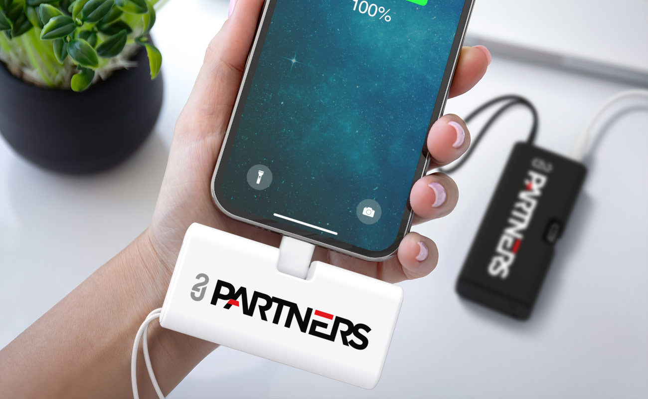 Amp - Power Bank Mit Gravur gallery thumbnail