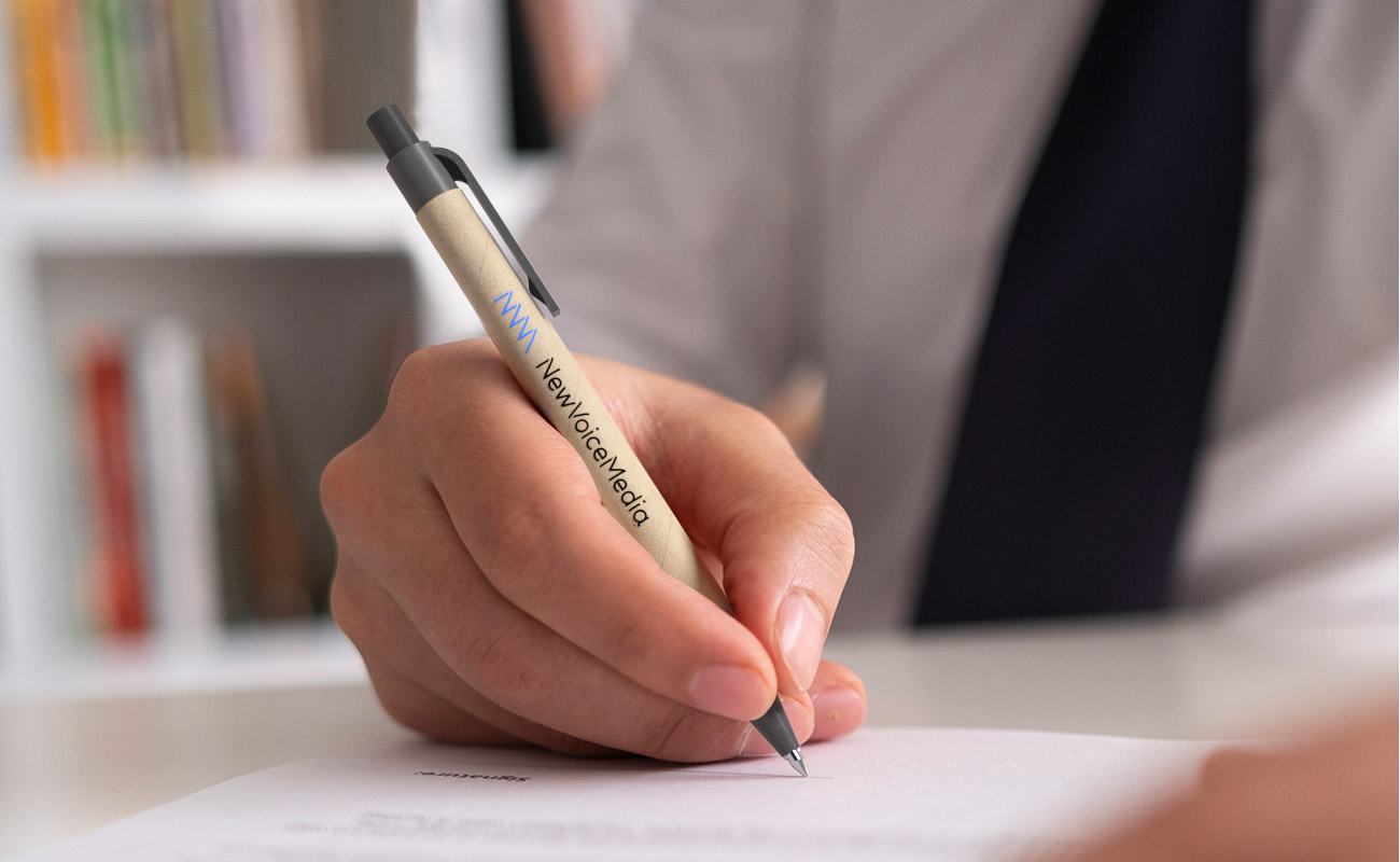 Ditto - Individuell gestaltete Werbekugelschreiber aus Karton gallery thumbnail