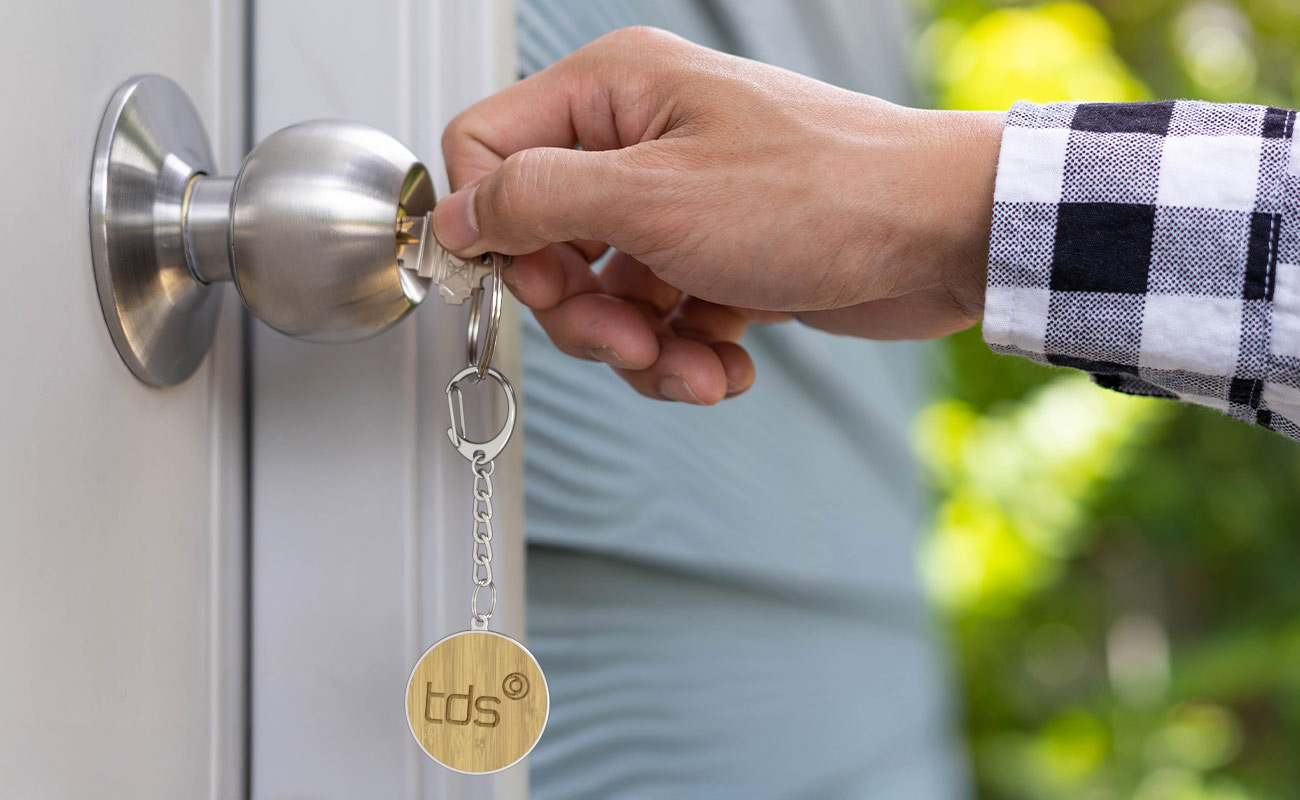 KeyCraft - Individuelle Werbe-Schlüsselanhänger aus Bambus gallery thumbnail