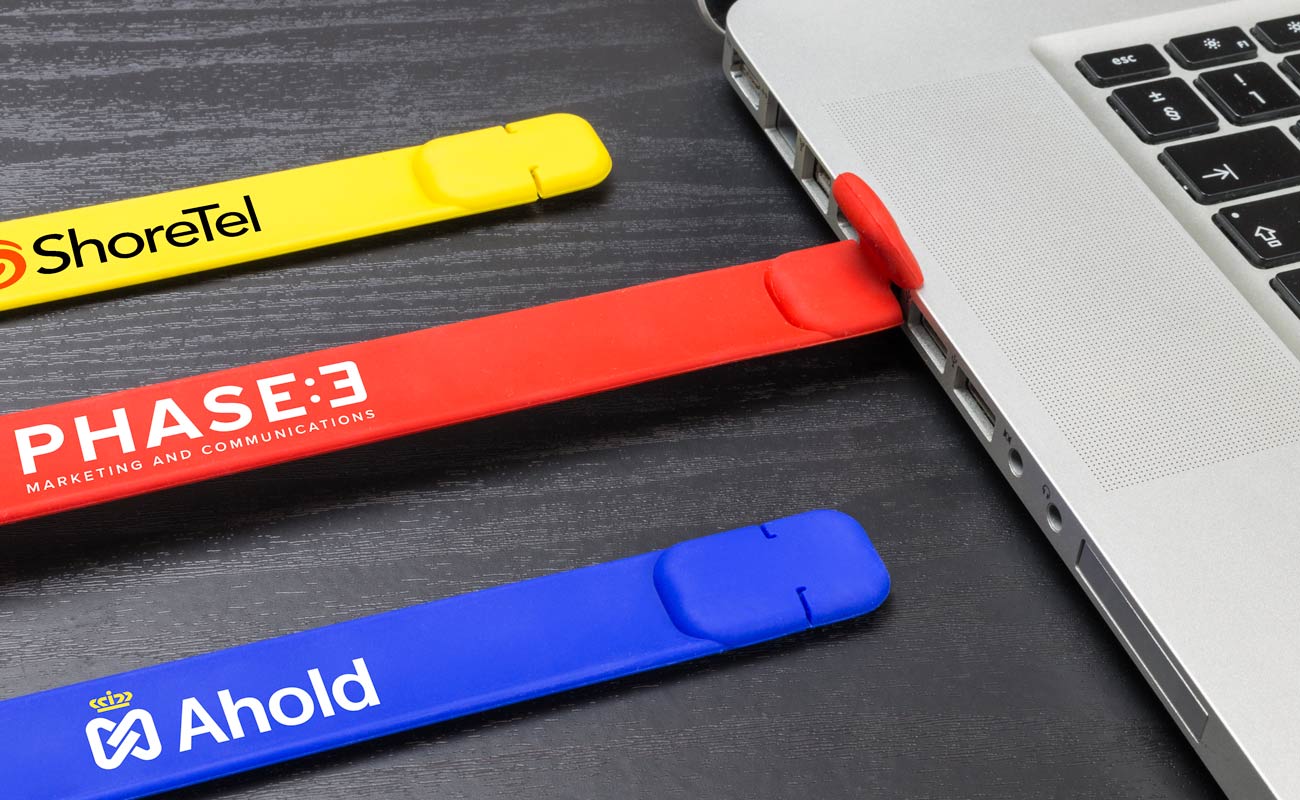 Slap - Personalisiertes USB Armband